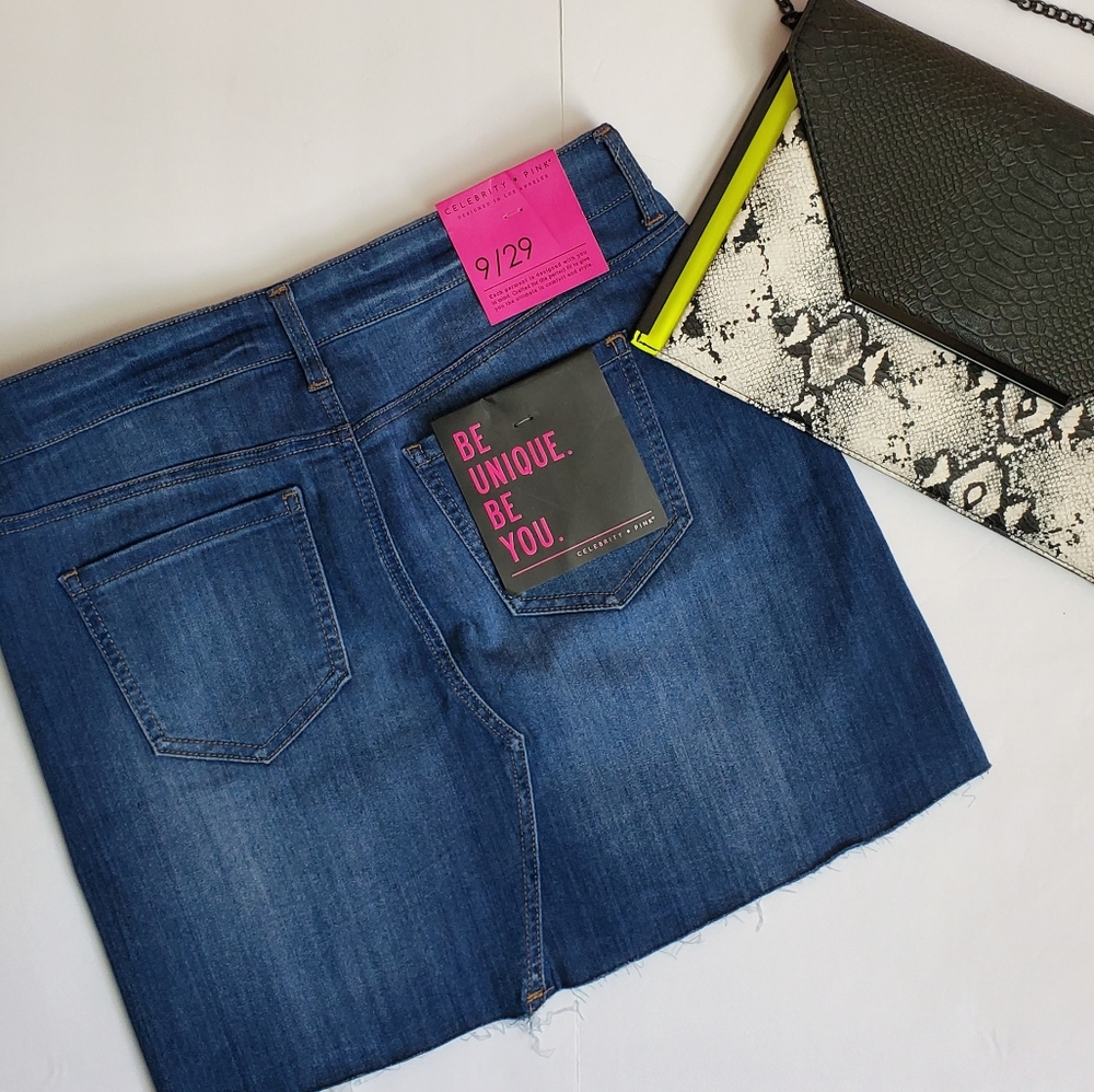 Celebrity Pink Skirt BRAND NEW  Size 9 - Picture 4 of 5
